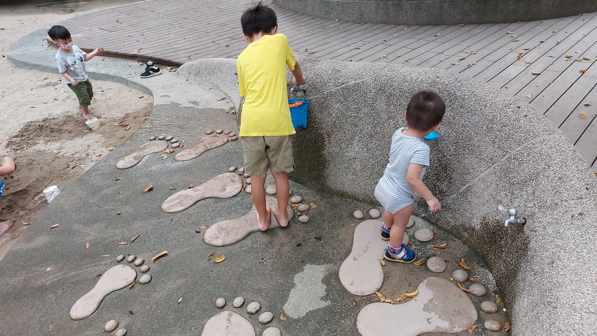 手機上傳