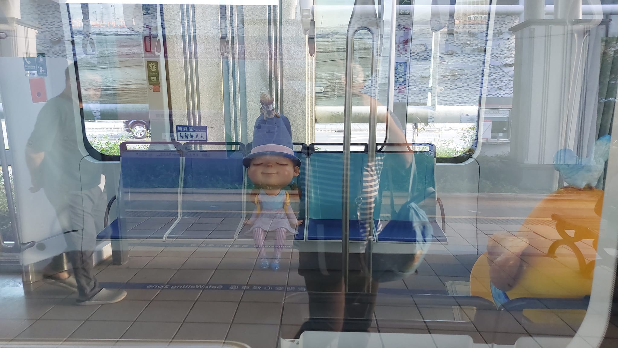 手機上傳