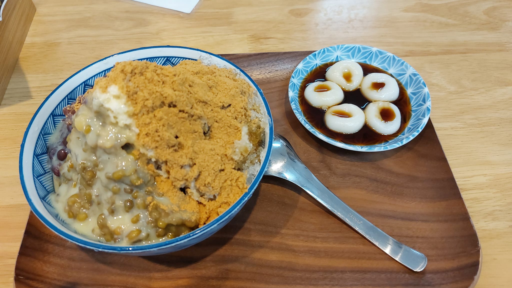 手機上傳