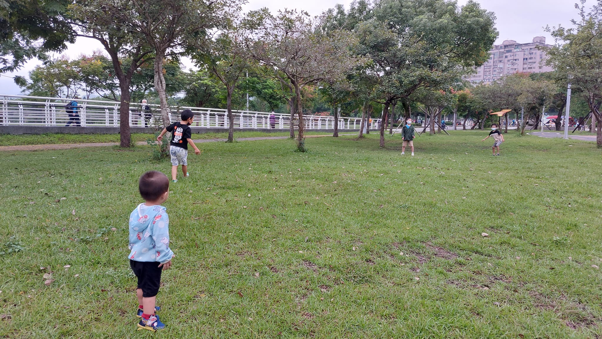 手機上傳