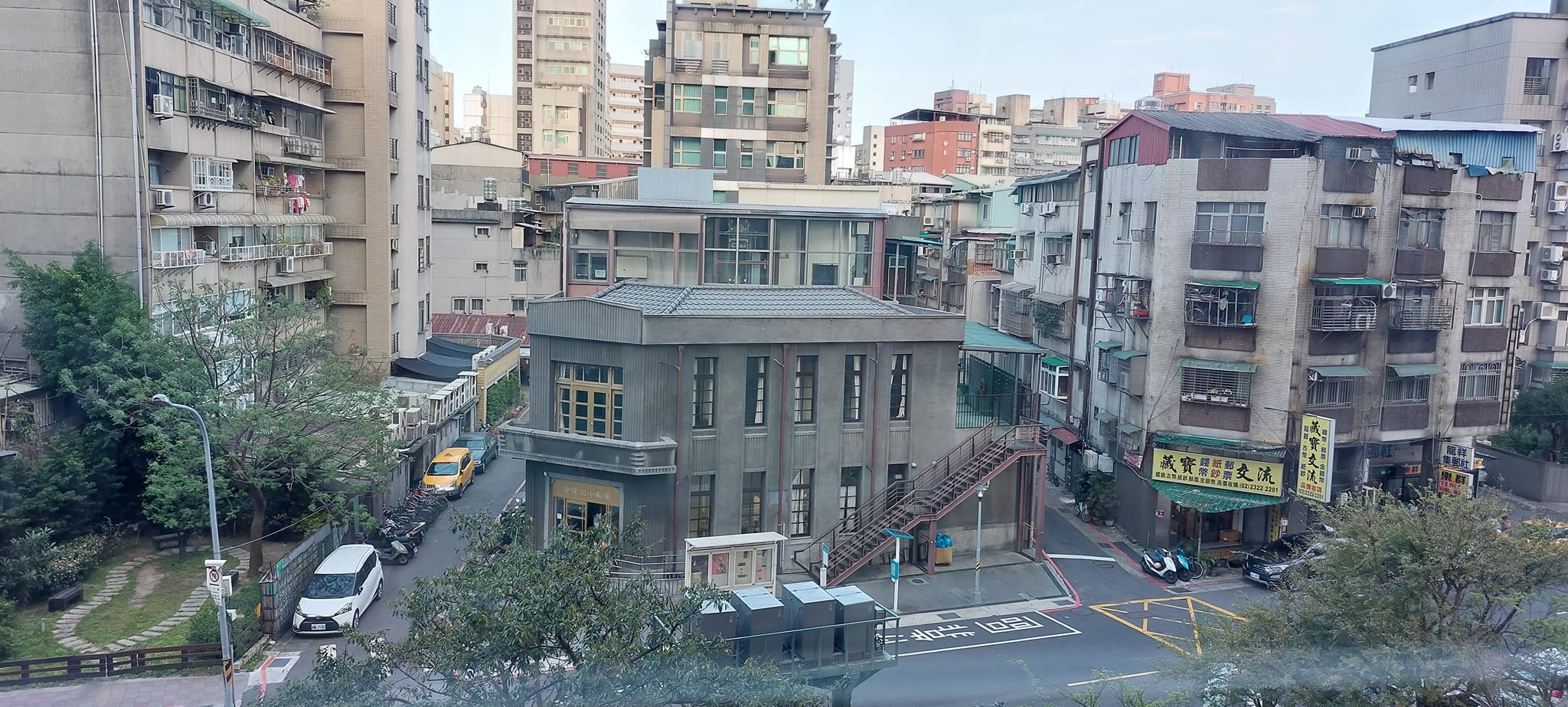 手機上傳