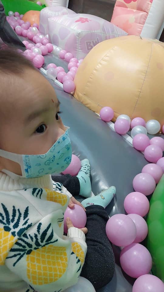 疫情前很常各種親子館親子遊玩